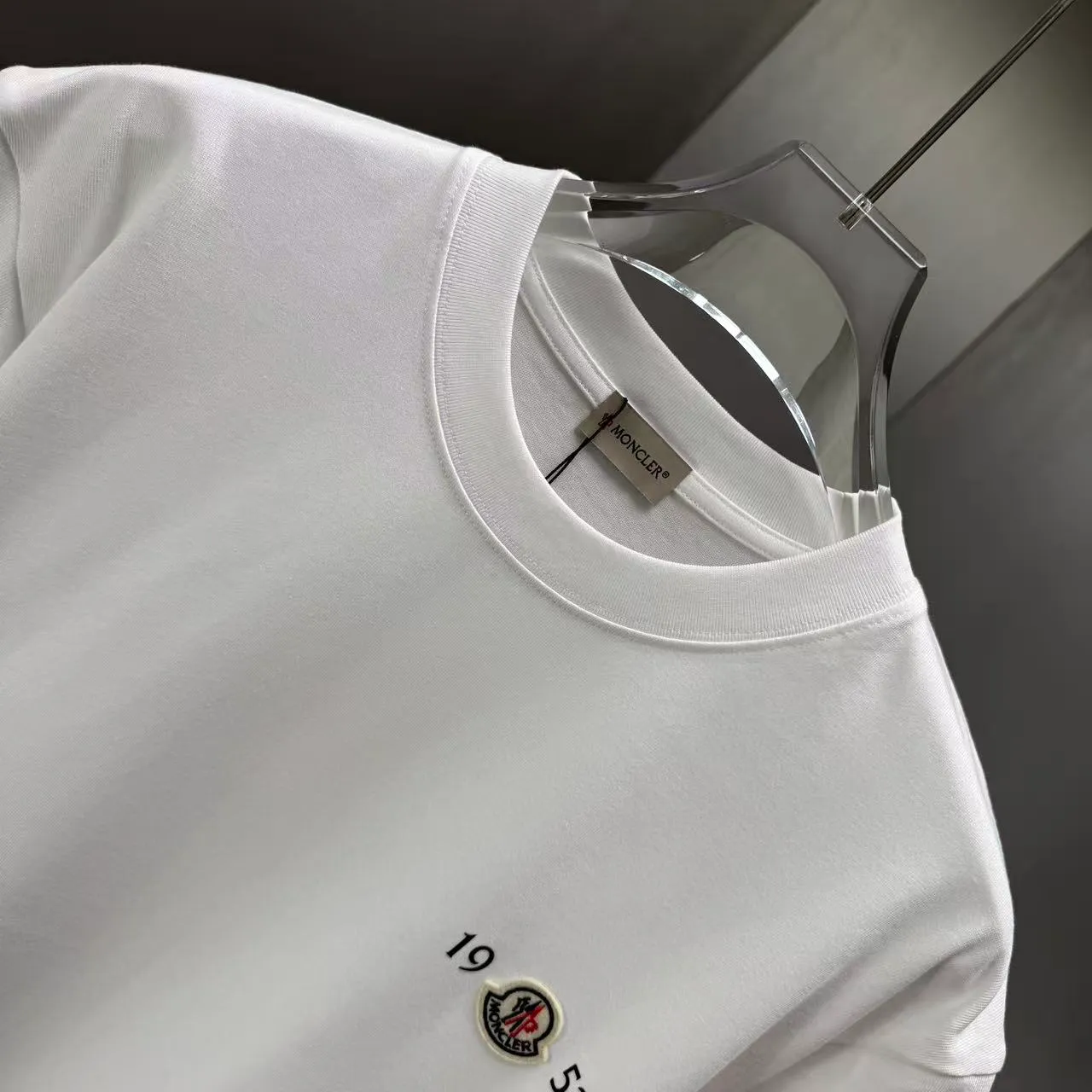 MONCL* * 2026 New Arrival T logo + ：Black White Dark Blue Brown Sizes：S M L XL XXL